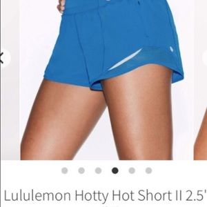 Lululemon Hotta Hot Short II 2.5’